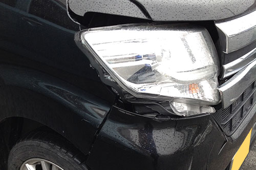 自動車板金塗装補修の作業事例（ビフォーアフター）