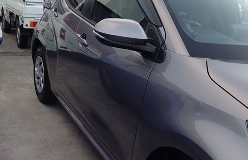 自動車板金塗装補修の作業事例(ビフォーアフター)