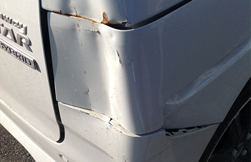 自動車板金塗装補修の作業事例（ビフォーアフター）