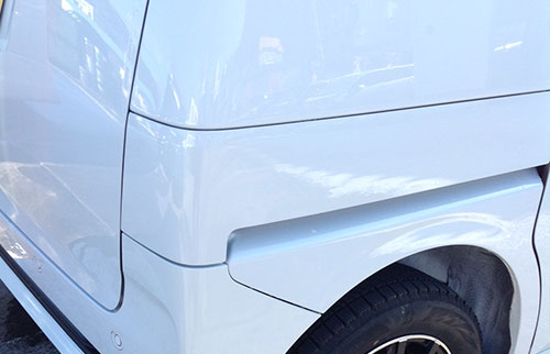 自動車板金塗装補修の作業事例（ビフォーアフター）