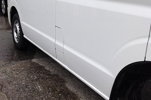 自動車板金塗装補修の作業事例(ビフォーアフター)